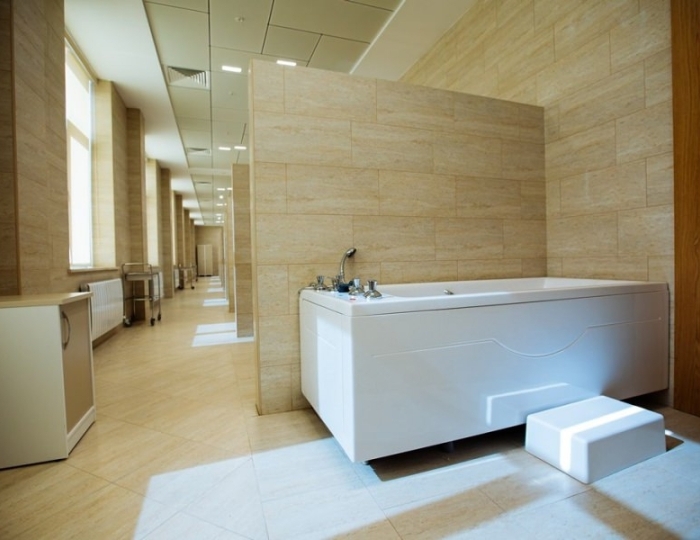 Подводный душ-массаж - Оздоровительные услуги - Санаторий «Источник» Ессентуки